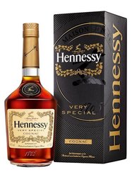 Hennessy Vs v drkovm kartonku  0.7l